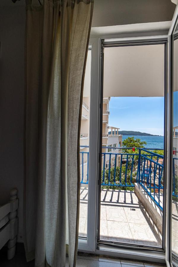 Apartments Vila Nikolic Rafailovici Luaran gambar