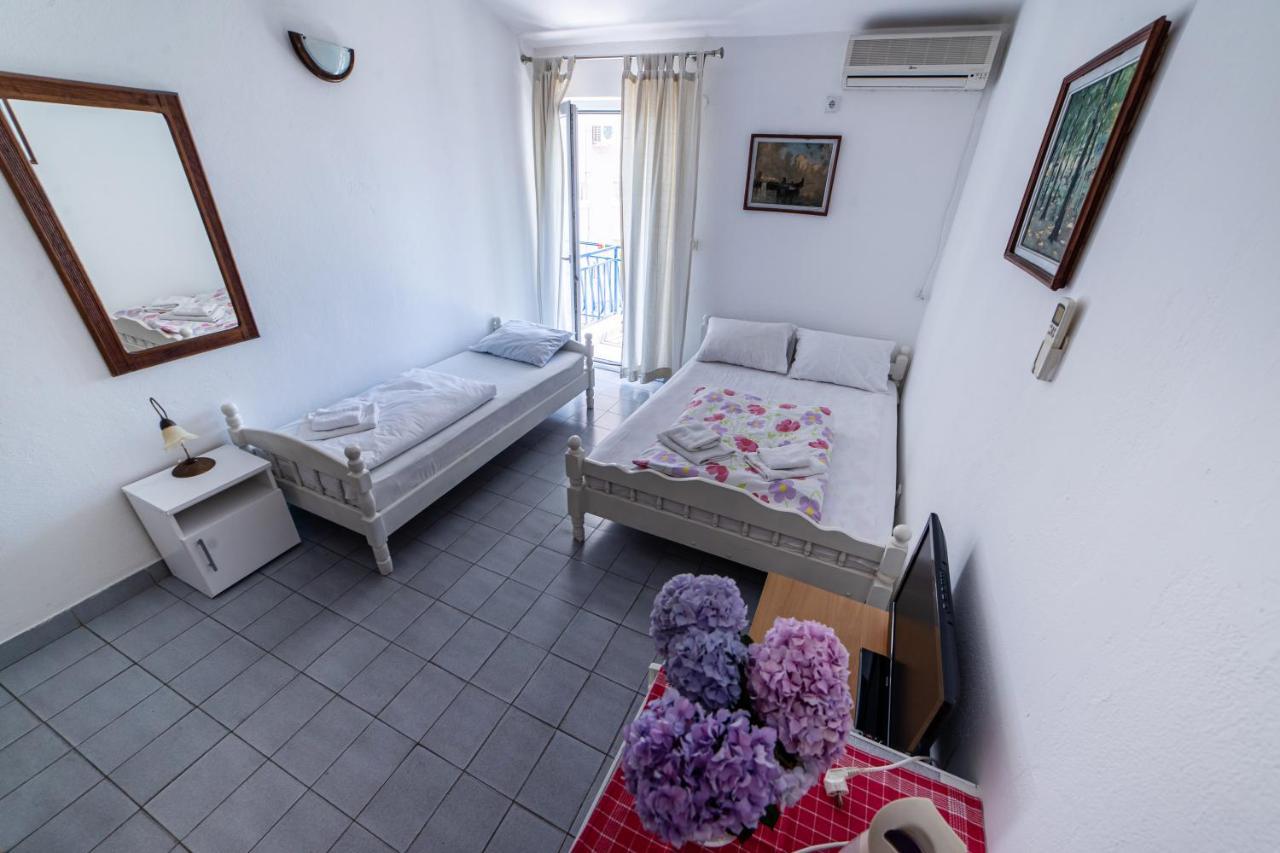 Apartments Vila Nikolic Rafailovici Luaran gambar
