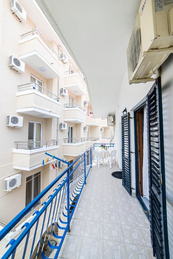 Apartments Vila Nikolic Rafailovici Luaran gambar