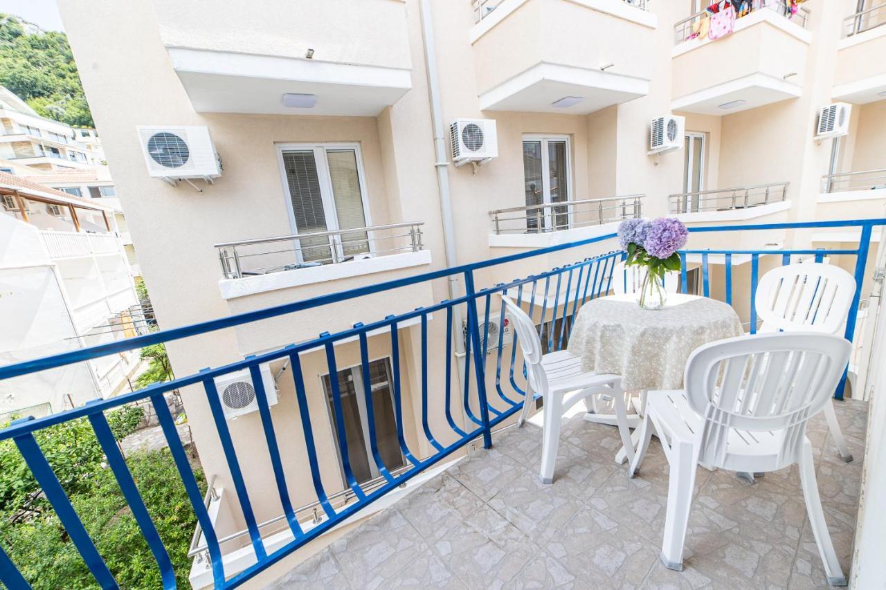 Apartments Vila Nikolic Rafailovici Luaran gambar