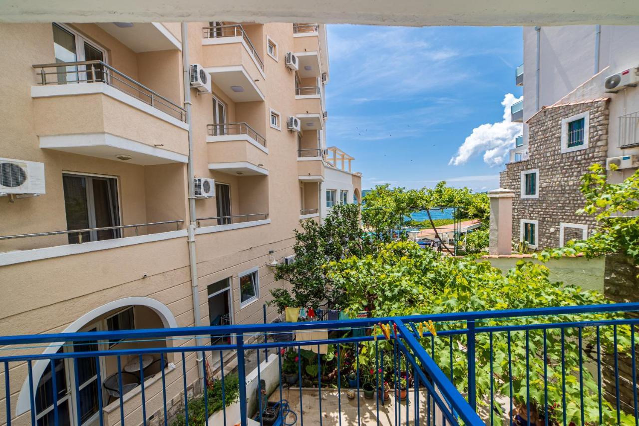 Apartments Vila Nikolic Rafailovici Luaran gambar