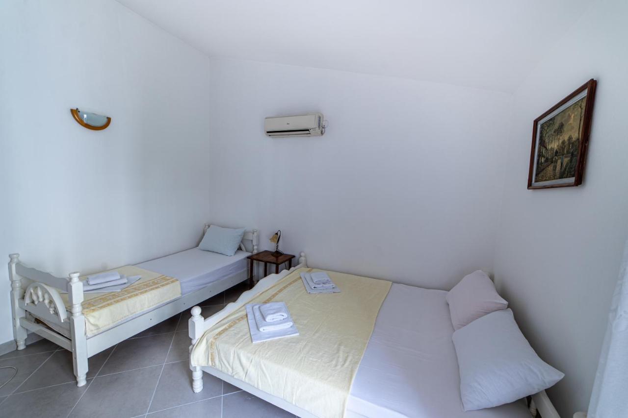 Apartments Vila Nikolic Rafailovici Luaran gambar